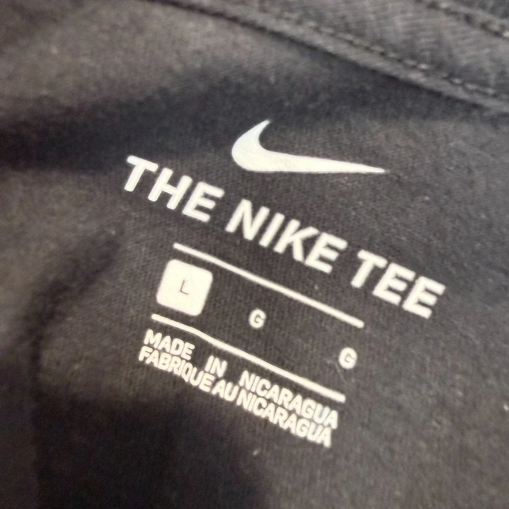 Nike mens large